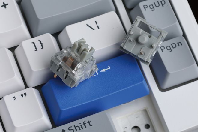 柏V700DIY-75多模机械键盘澳门新葡京网页小巧便携可玩性强！雷(图8)